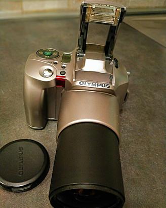 Olympus IS 21 reflex/bridge 28/110 mm film camera