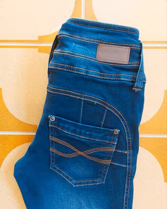 jeans a vita alta push-up