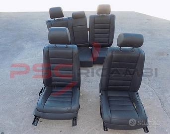 Sedili in pelle VW Touareg 5.0L V10 TDI