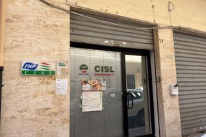 Via Corelli locale mq 40 Euro 600/mese