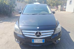 Mercedes-benz B 180 Premium