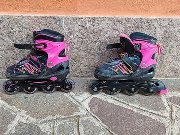 roller ragazza con protezioni