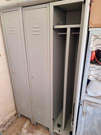 armadietti sporco pulito