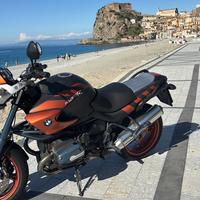 Permuto con vespa 300 o triumph speede twin