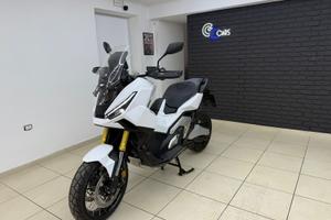 Xadv 750