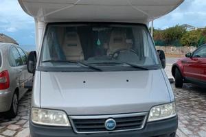 CAMPER MC LOUIS TANDY PLUS 610 -2.8 anno 2005 