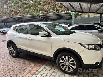 Nissan quasquai Acenta del 2016