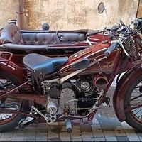 Moto Guzzi sport 15 con Sidecar anni '30