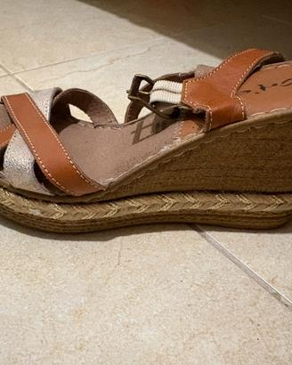 Scarpe in vera pelle donna