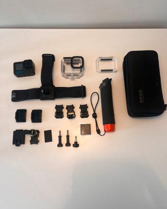 GoPro HERO 12 Black con vari accessori