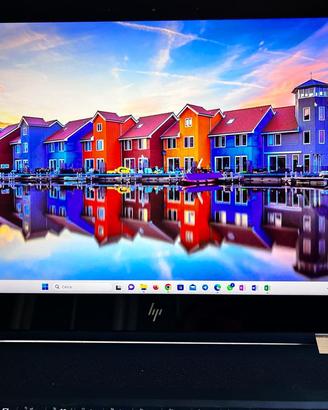 HP spectre x360 Touch i7-8565U