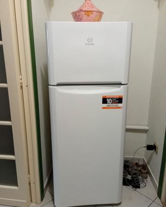 Frigorifero  251 L INDESIT