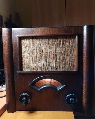 Radio d'epoca vintage