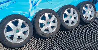 Cerchi Skoda 16" 205/55/R16 Goodyear Estive 80%