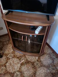 Mobile Porta TV in Legno con Ante in Vetro 