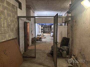 FIRENZE ARETINA Magazzino seminterrato