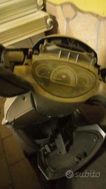 scooter  scarabeo 125 pezzi