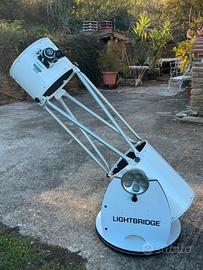 Meade LightBridge 12” (304mm) con oculare 26mm