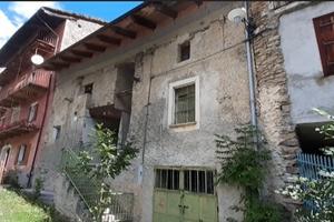 RUSTICO in Valle Maira, Saretto