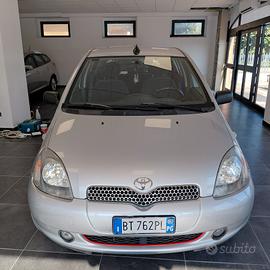 TOYOTA YARIS ANNO 2001 BZ 1.0 ADATTA NEOPATENTATI 
