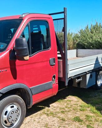 IVECO DAILY 180 hpi cassone fisso