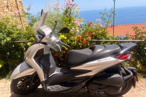 Piaggio Beverly 300
