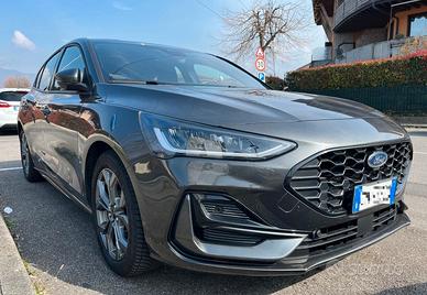Ford Focus ST-Line Hybrid 125cv 2023 tagliandata