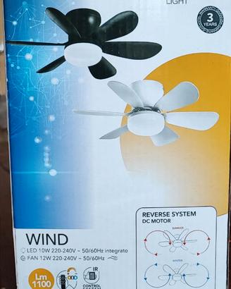 lampadario bianco con telecomando e ventilatore