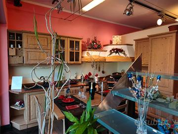 Cucina in legno massiccio 