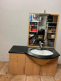Mobile bagno e specchiera