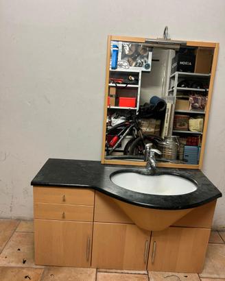 Mobile bagno e specchiera