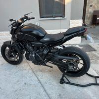 YAMAHA MT07 2022 “depotenziata”  per A2