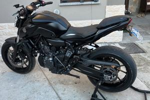 YAMAHA MT07 2022 “depotenziata”  per A2
