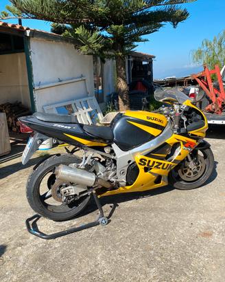 Gsx 750