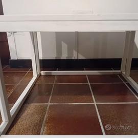 Tavolino da salotto quadrato moderno