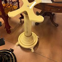 piedistallo restaurato avorio per affettatrice