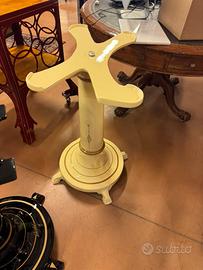 piedistallo restaurato avorio per affettatrice