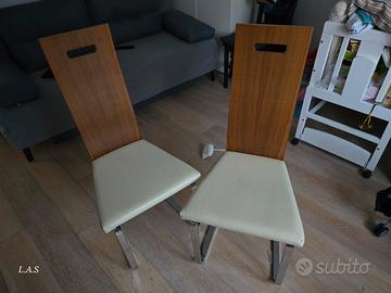 Sedie rivestite in pelle