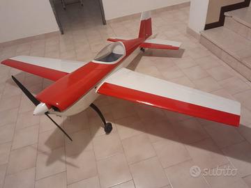 AEREMODELLO EXTRA330