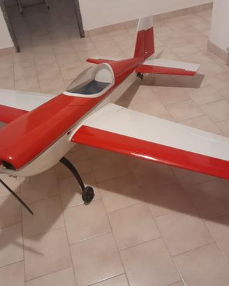 AEREMODELLO EXTRA330