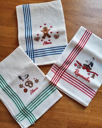 Set 3 strofinacci bianchi in cotone da cucina. 