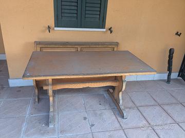 tavolo con panca 