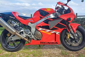 Honda VTR SP1