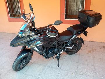 Benelli trk 502