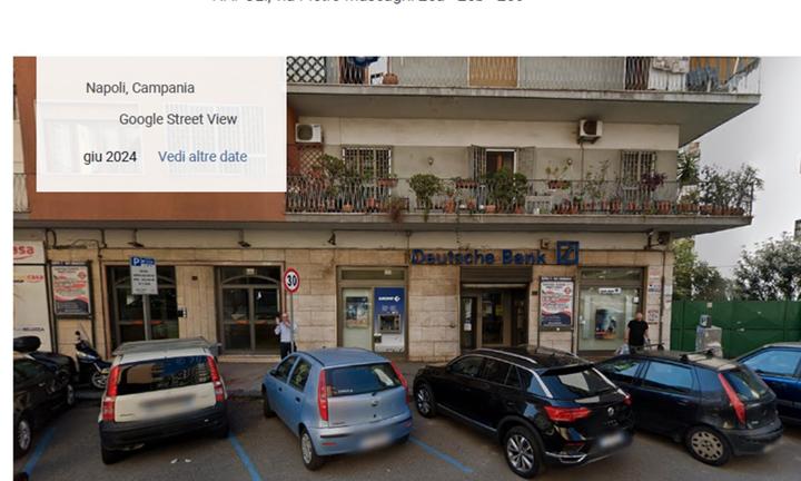 Locale commerciale Vomero tre vetrine