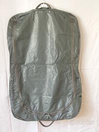 Porta abiti A.M. militari.