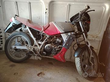 Moto Gilera rv125