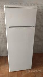 Frigorifero Indesit con freezer: 140x55x59 A class