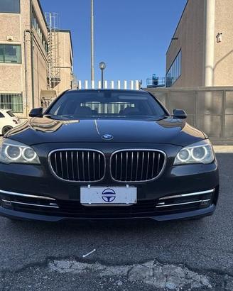 BMW Serie 7 730d Eccelsa automatica