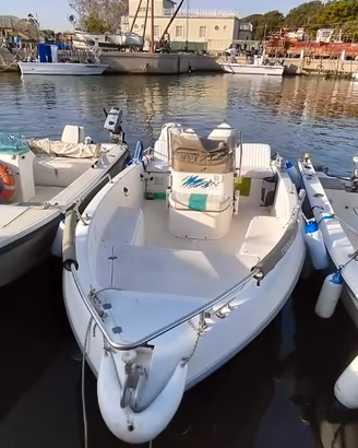 Barca Open Sessa Key Largo 16'